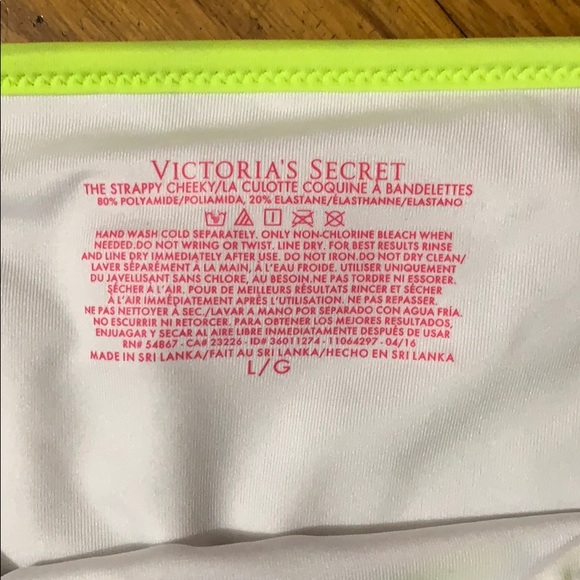 Victoria's Secret cheeky bathing suit bottom - Picture 2 of 4